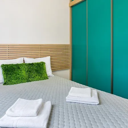 Konfederacka By Go Apartment